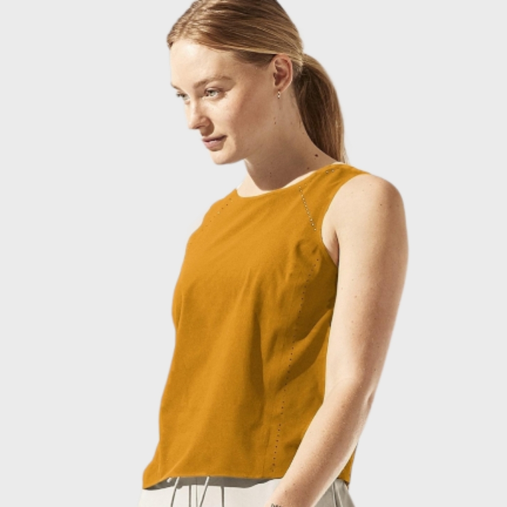Athleta NWOT Perforated Terra Crop Tank